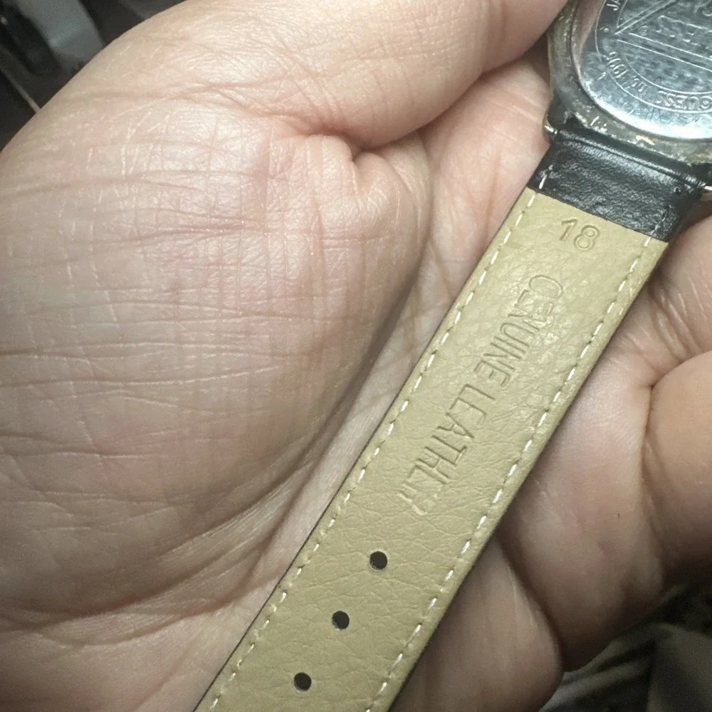 Works Vintage Guess Waterpro Mens Watch Diver‎ Style Bezel Work 37mm Black 7.5